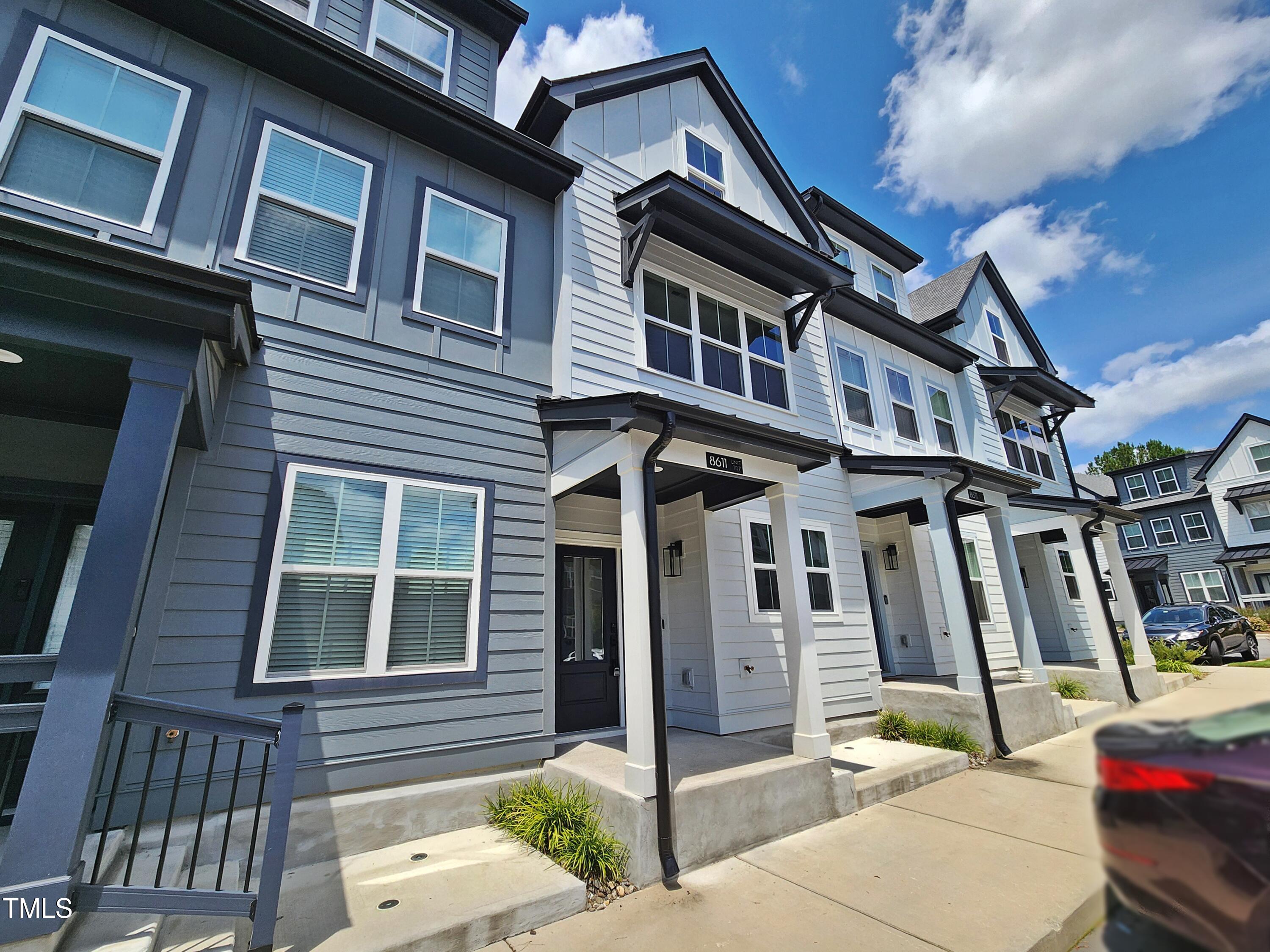 8611 Brushfoot Way 107