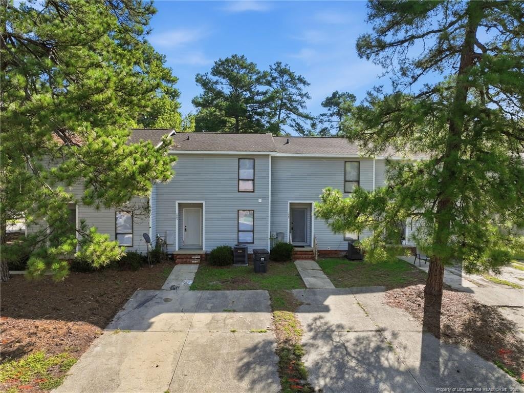 1401-1407 Tangora Lane