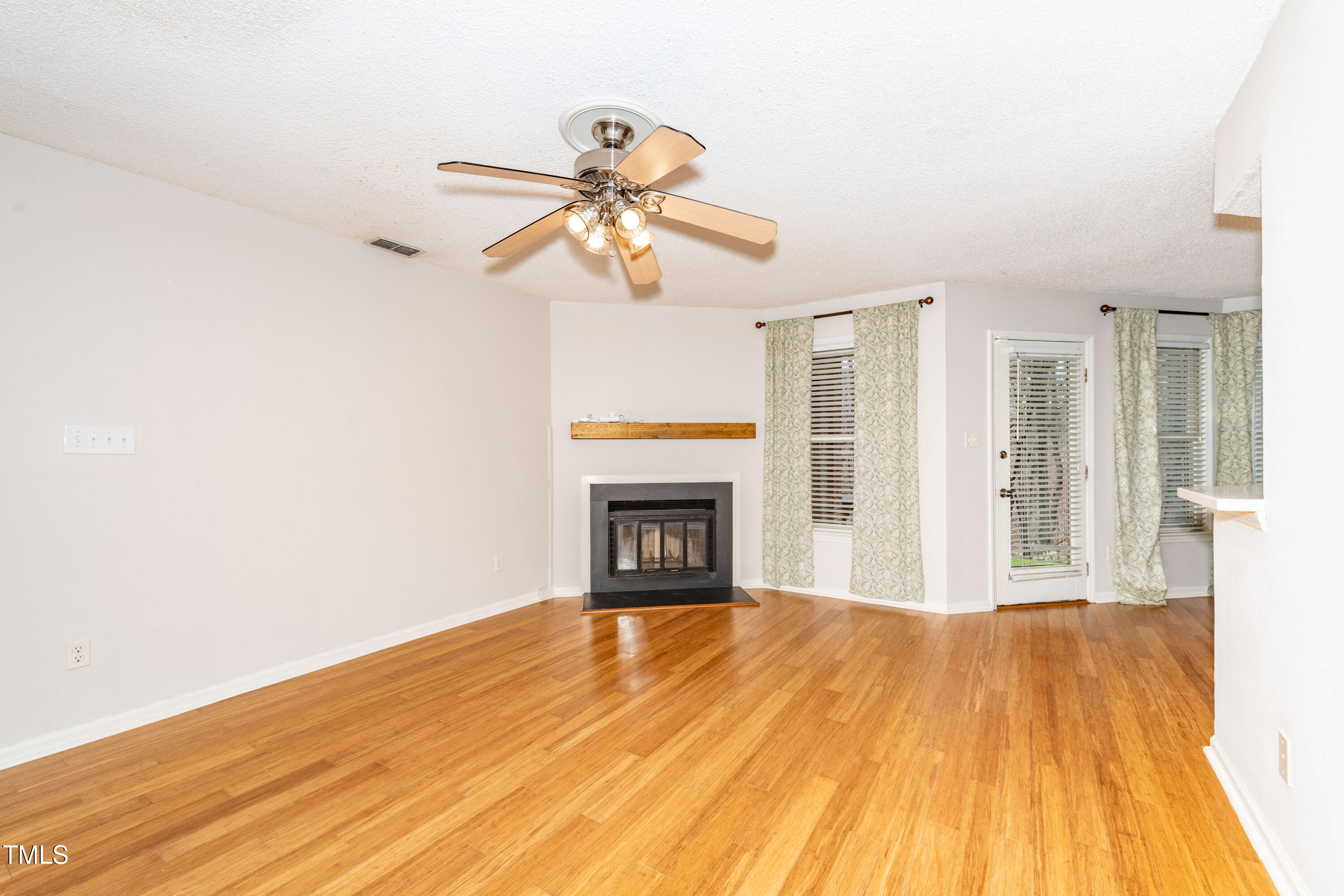 109 Killam Court La