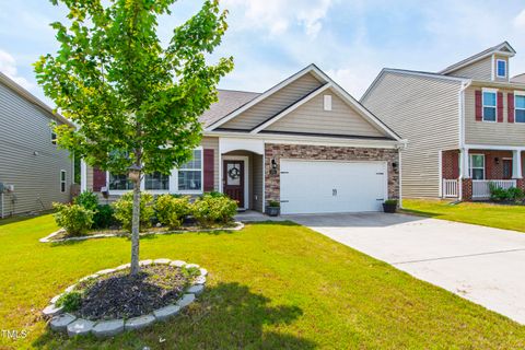 202 E Painted Way Clayton NC 27527