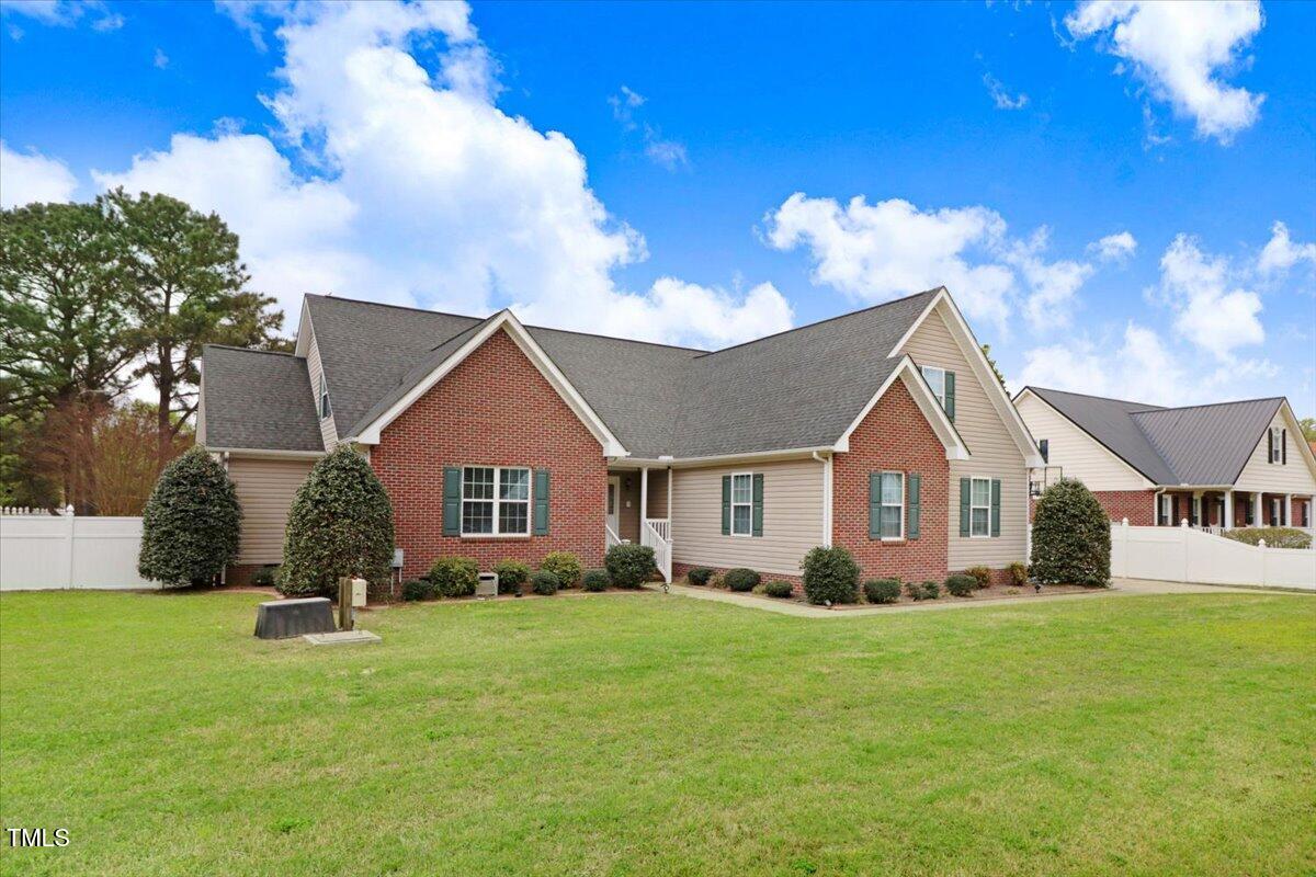 104 Acreview Drive