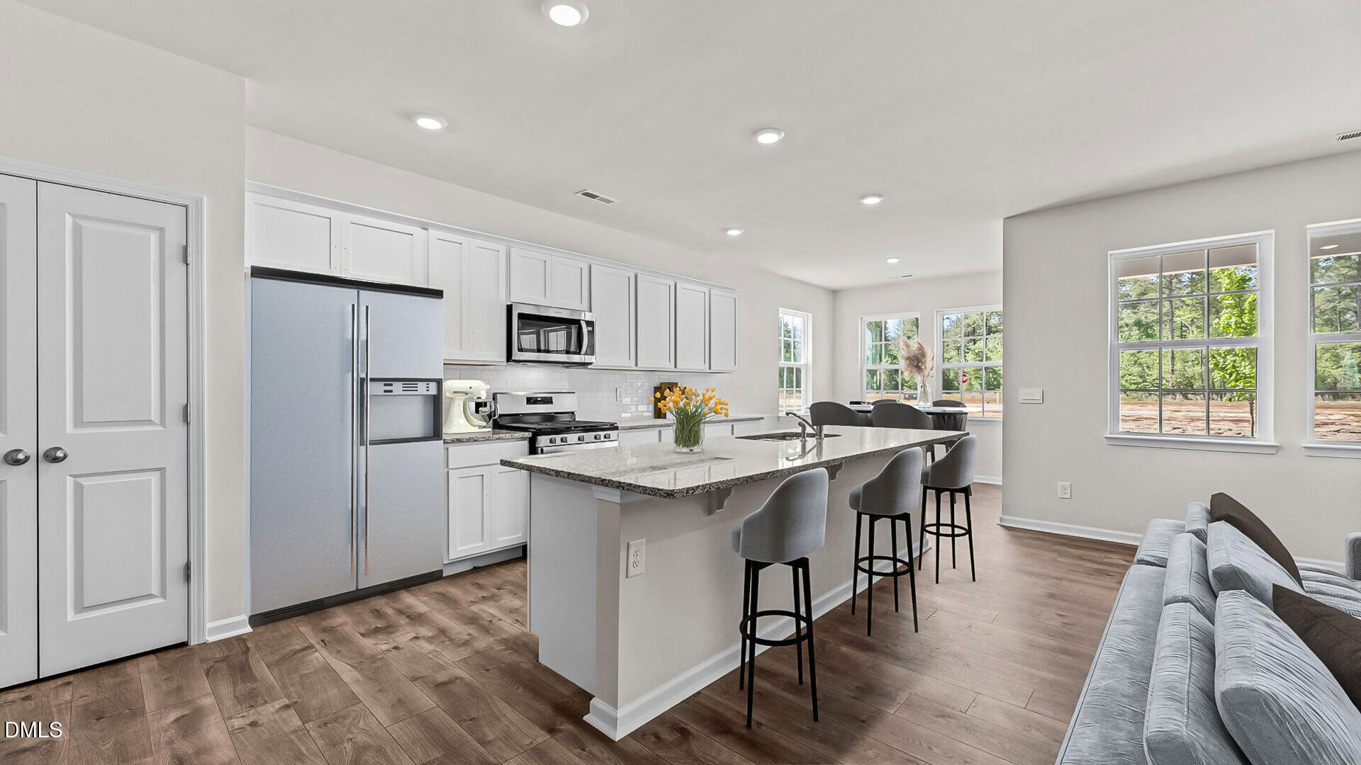 1372 Lansdowne Drive