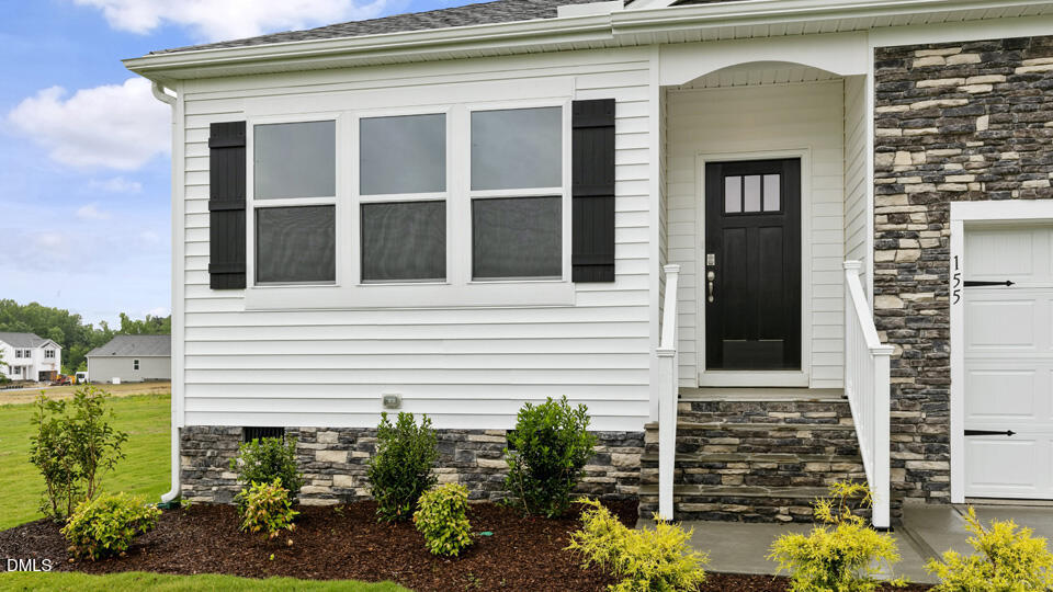 1372 Lansdowne Drive