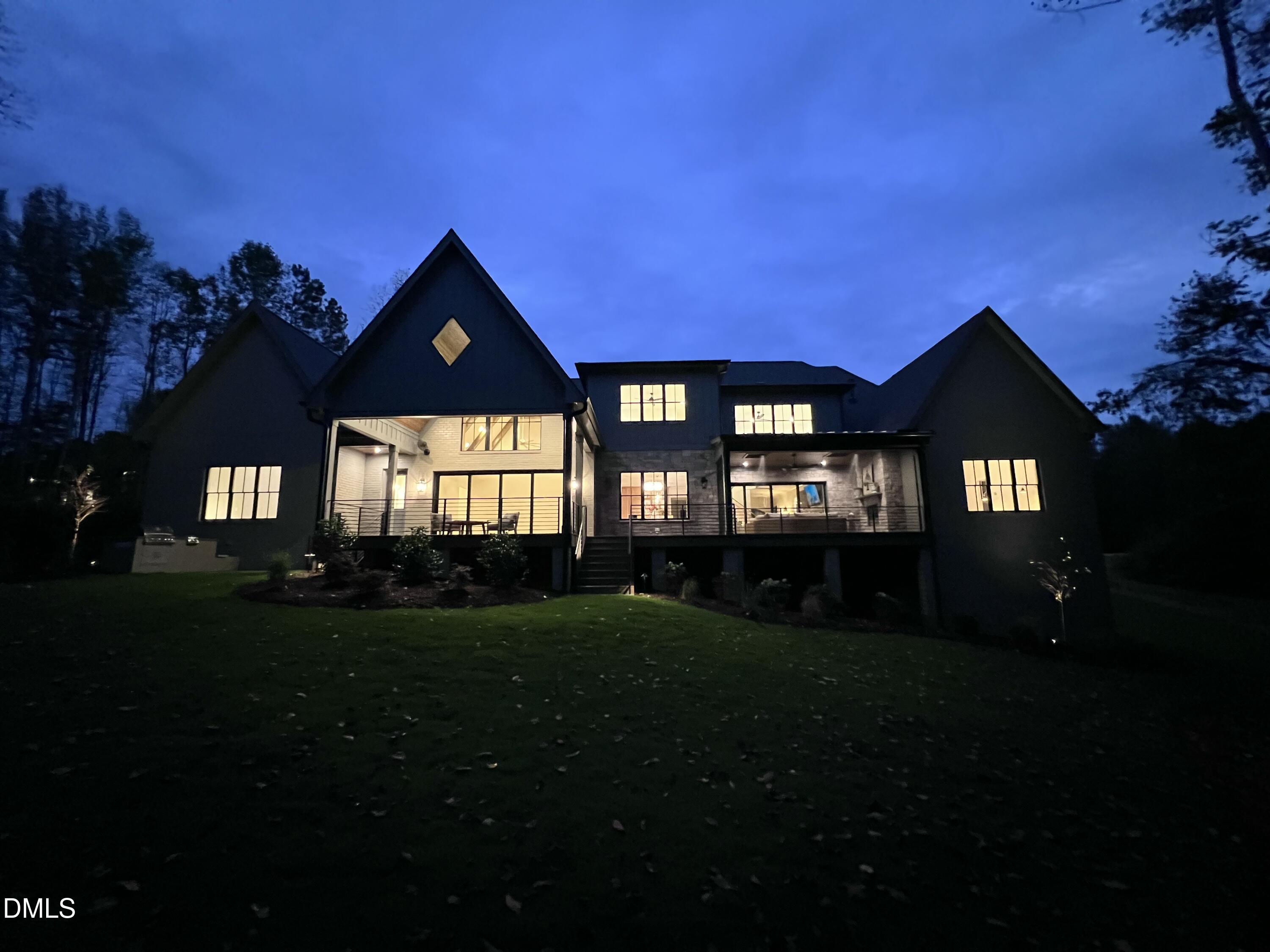 274 Westhampton Drive