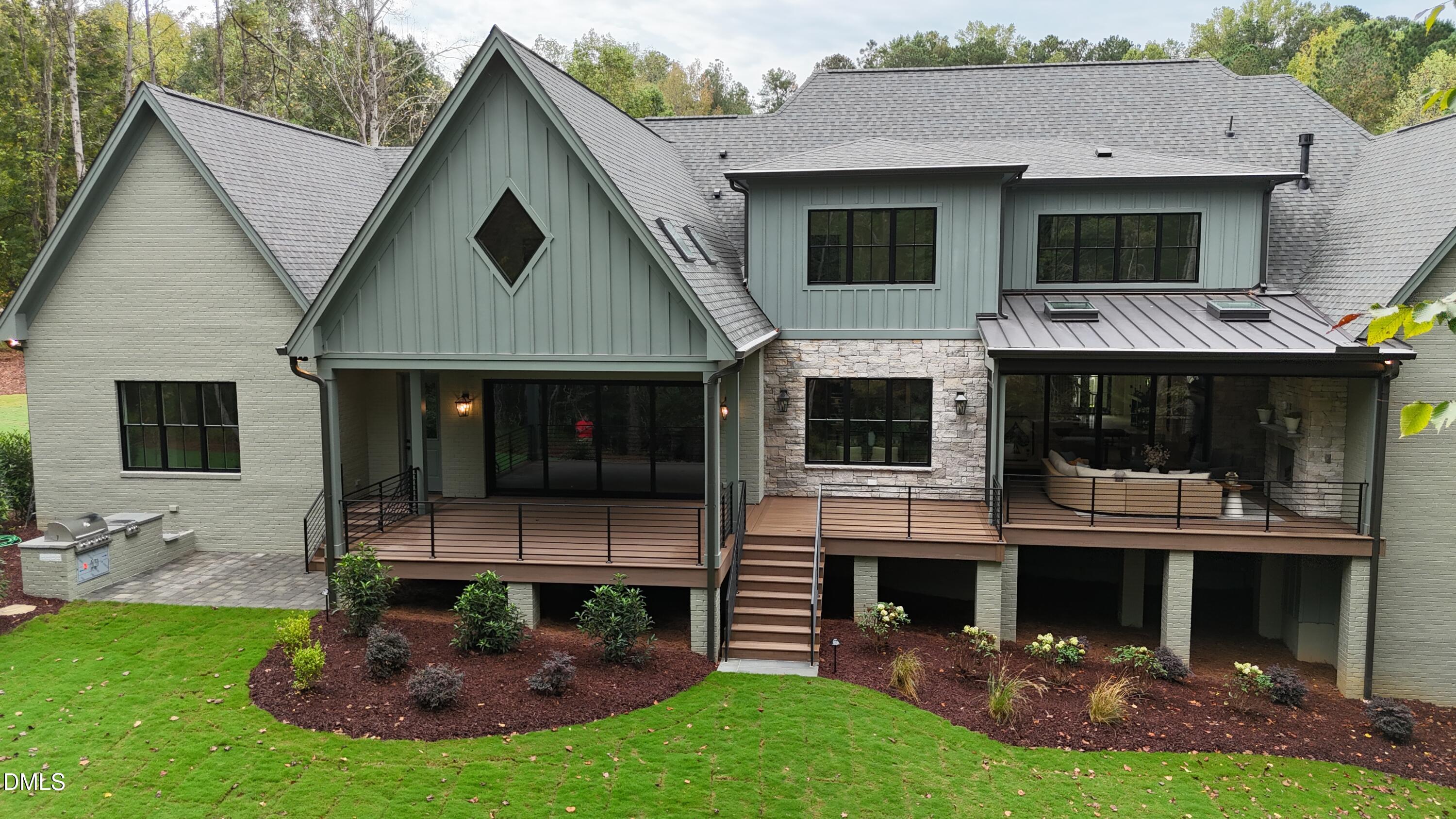 274 Westhampton Drive