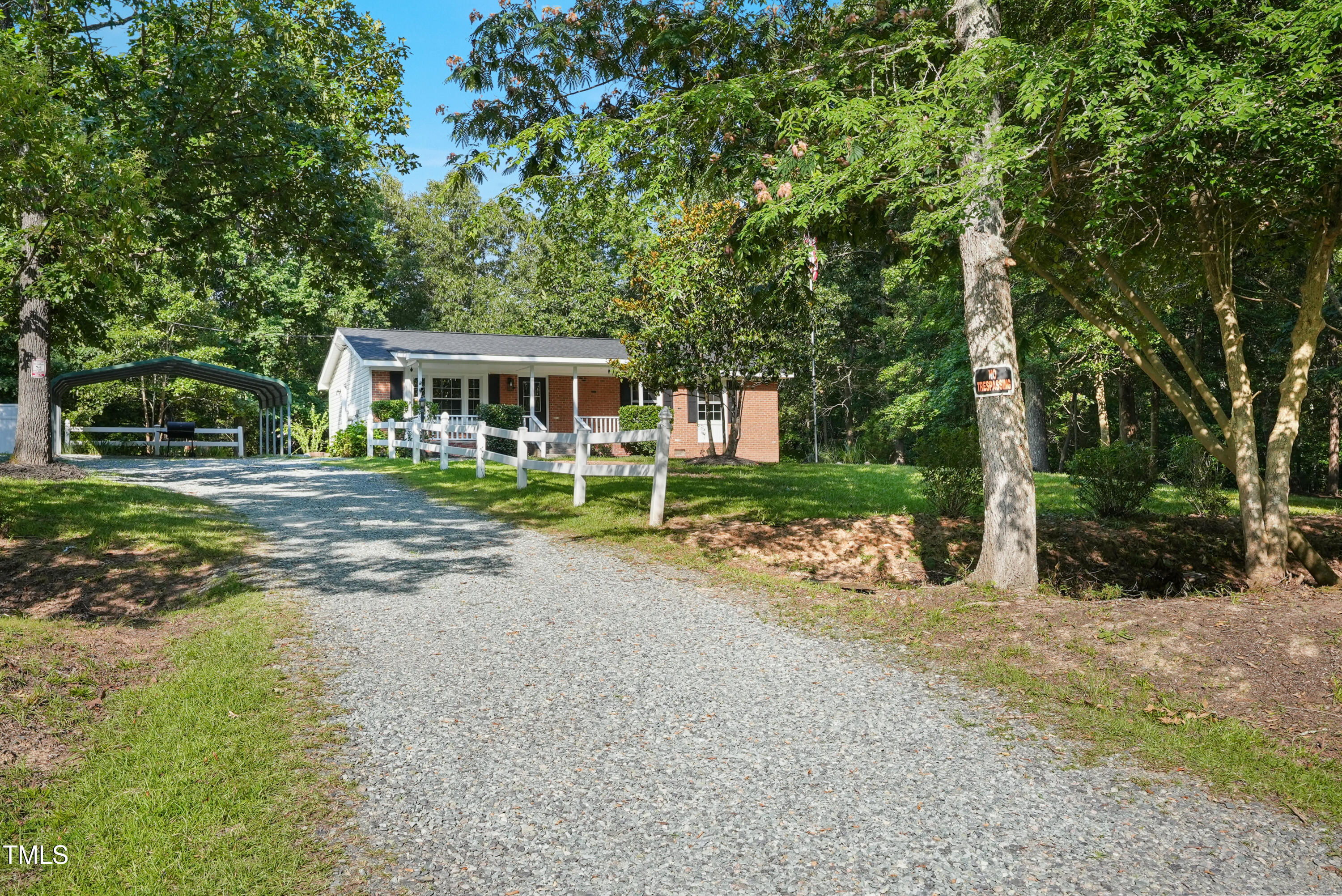 904 Lanier Farm Road
