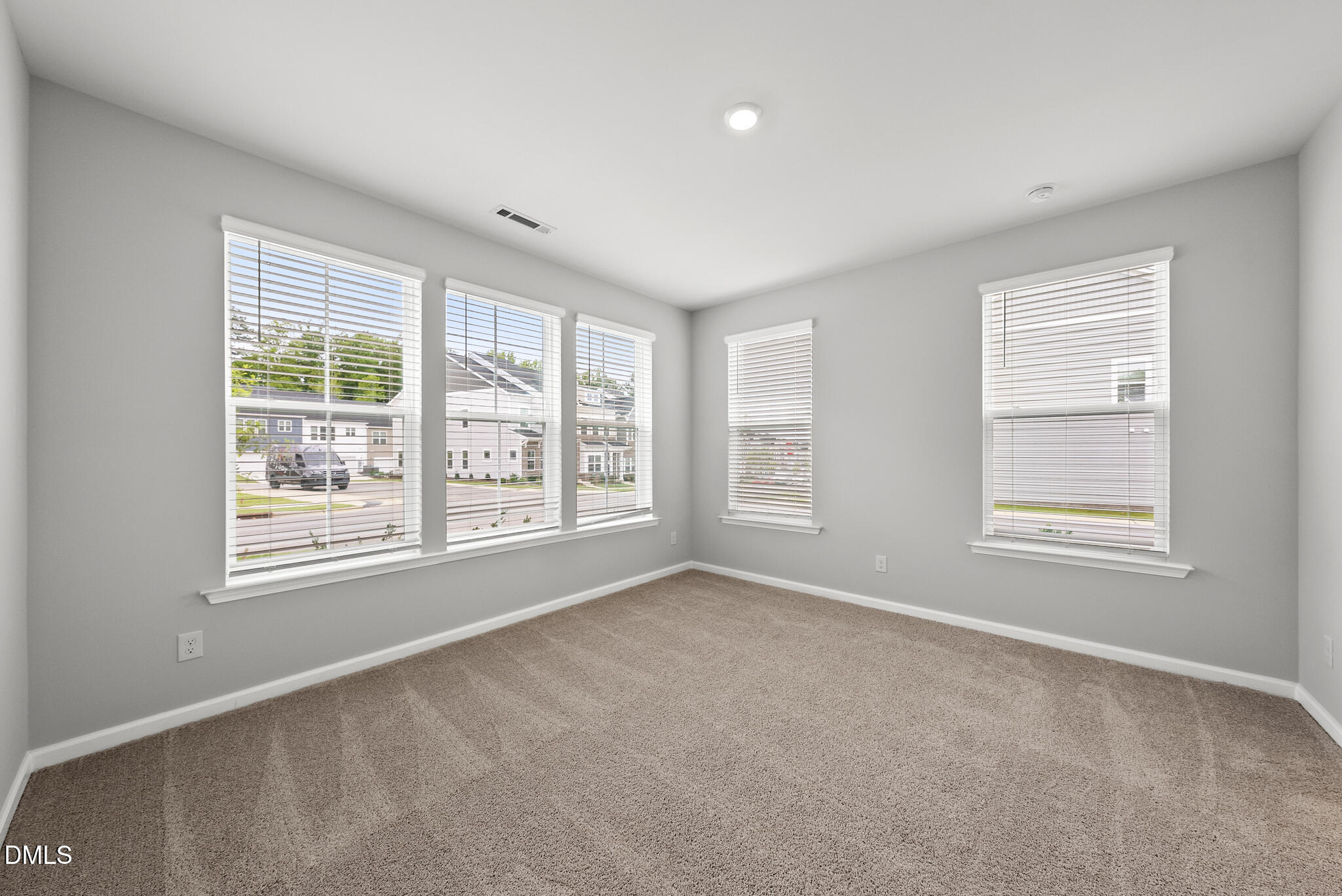 303 Chesapeake Commons Street 99