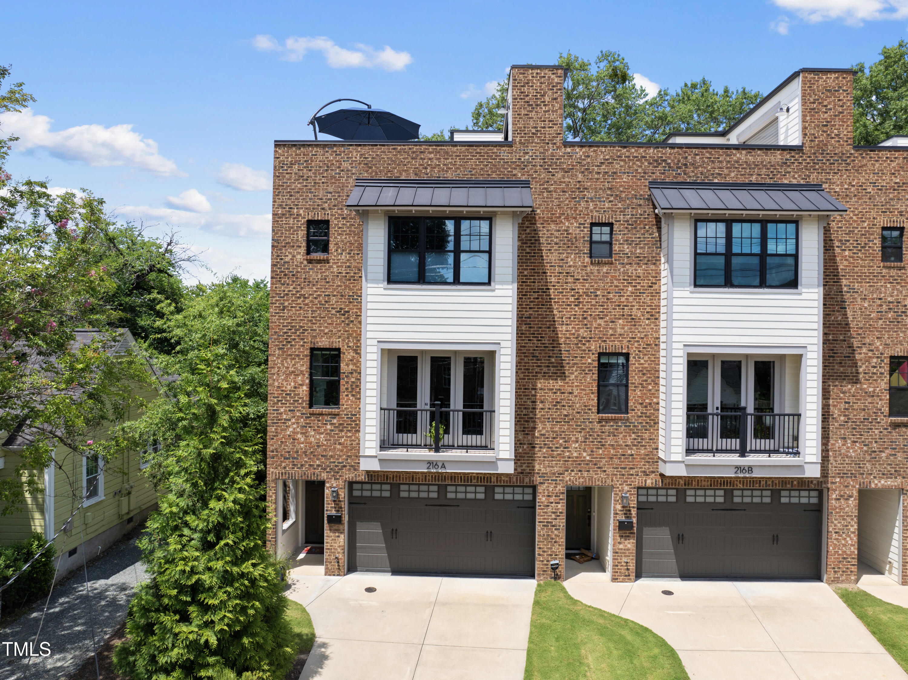 216 W Geer Street A