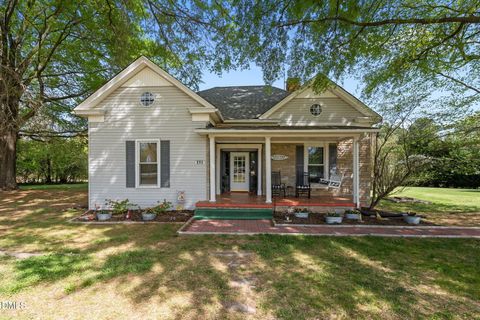 528 Red Marshall Road Pelham NC 27311