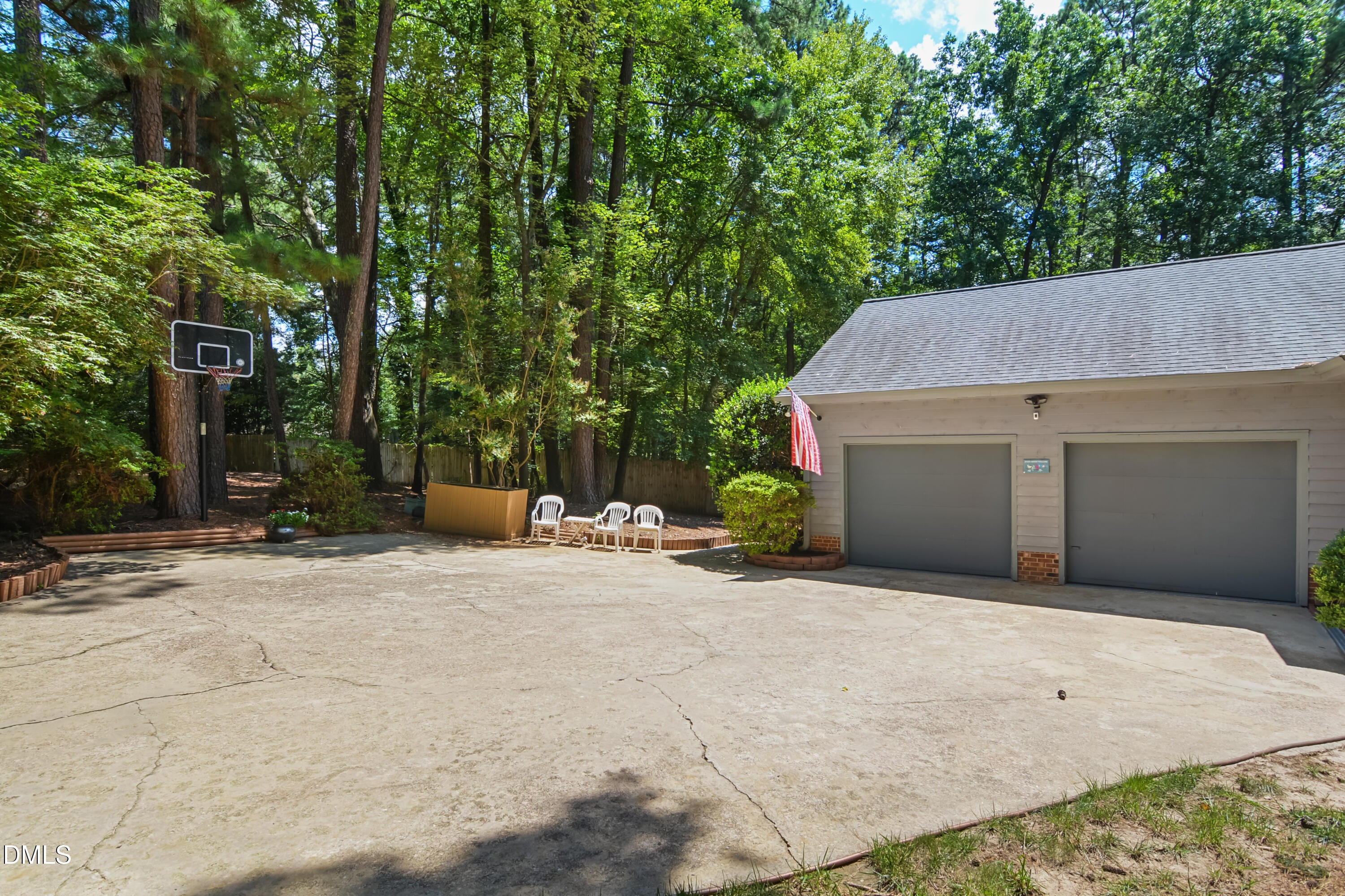 105 Artillery Lane