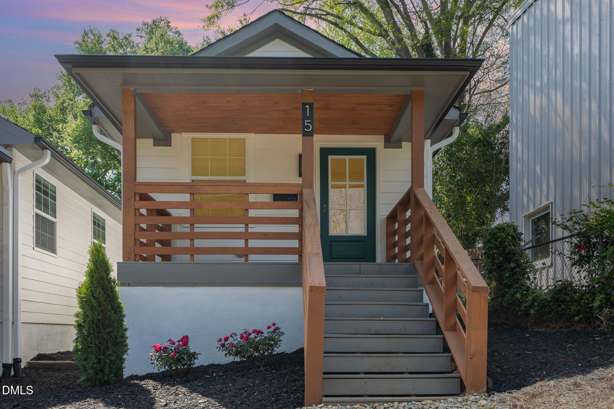 15 Saint Augustine Avenue