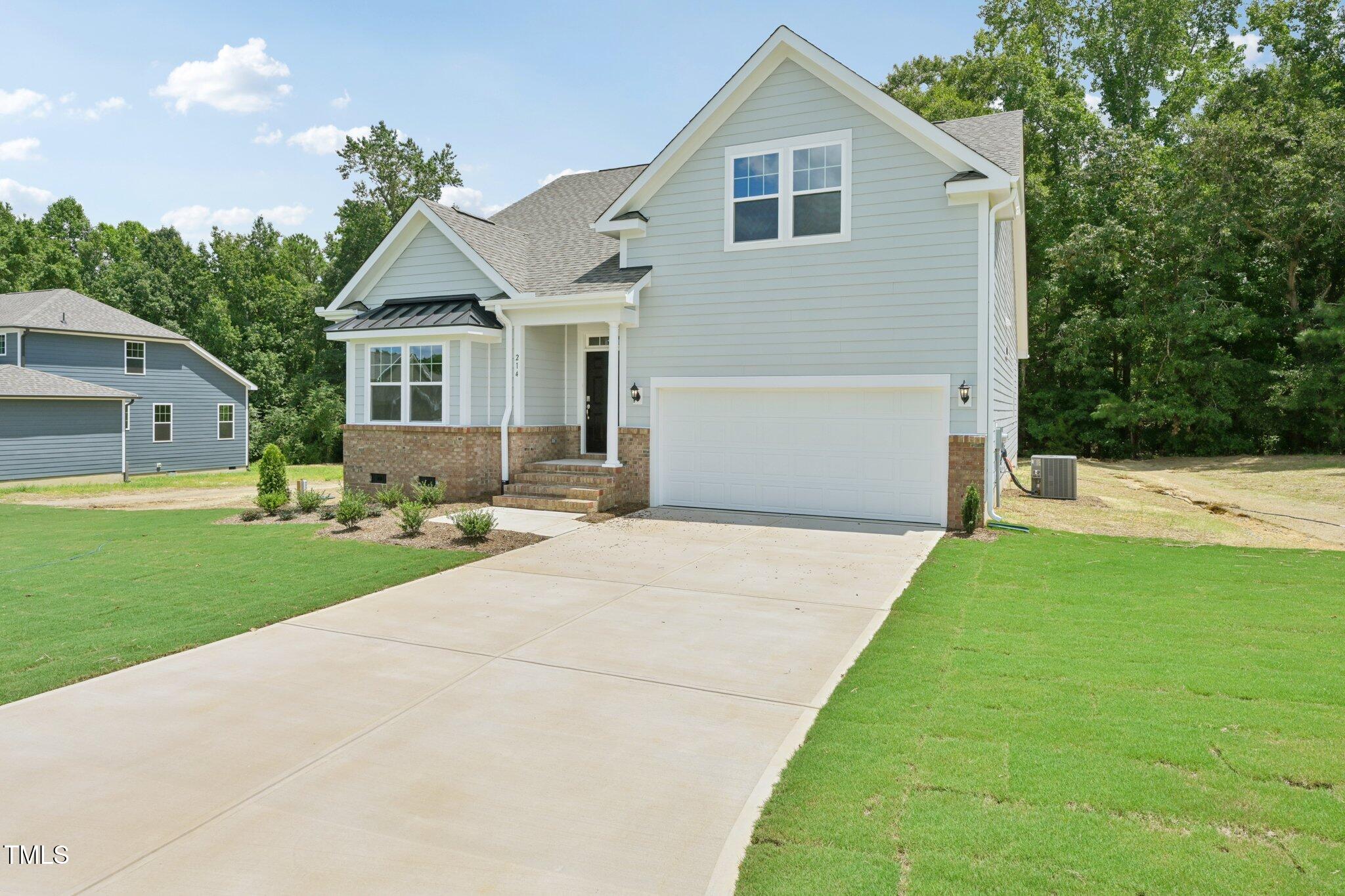 214 Alden Way