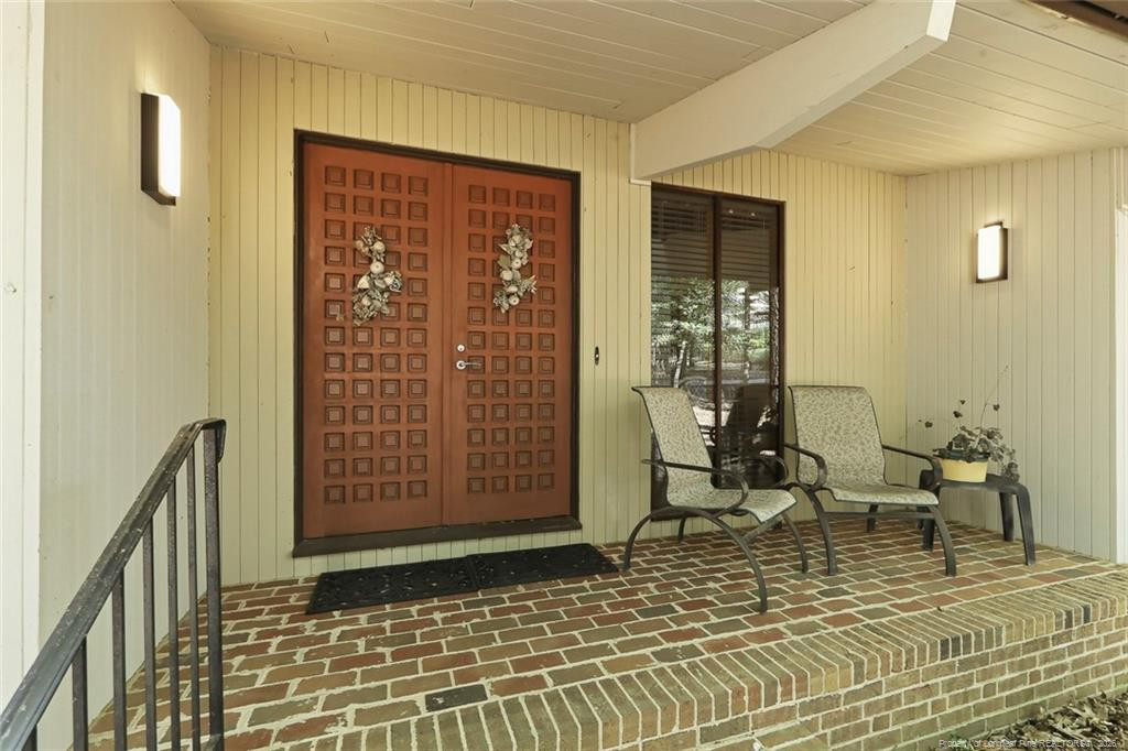 562 Chelsea Drive