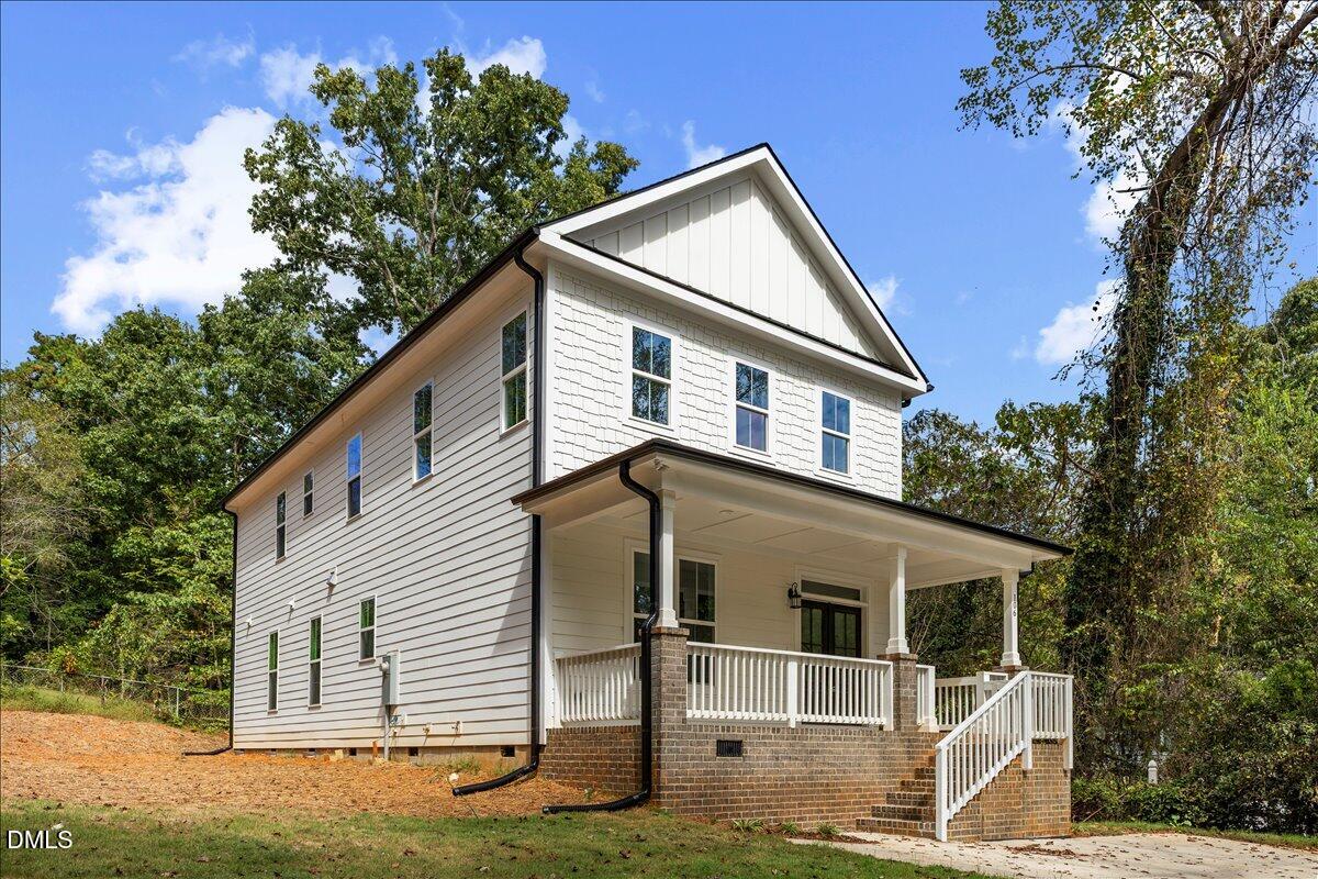 106 Sherwood Lane