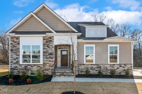 MLS: 10028815