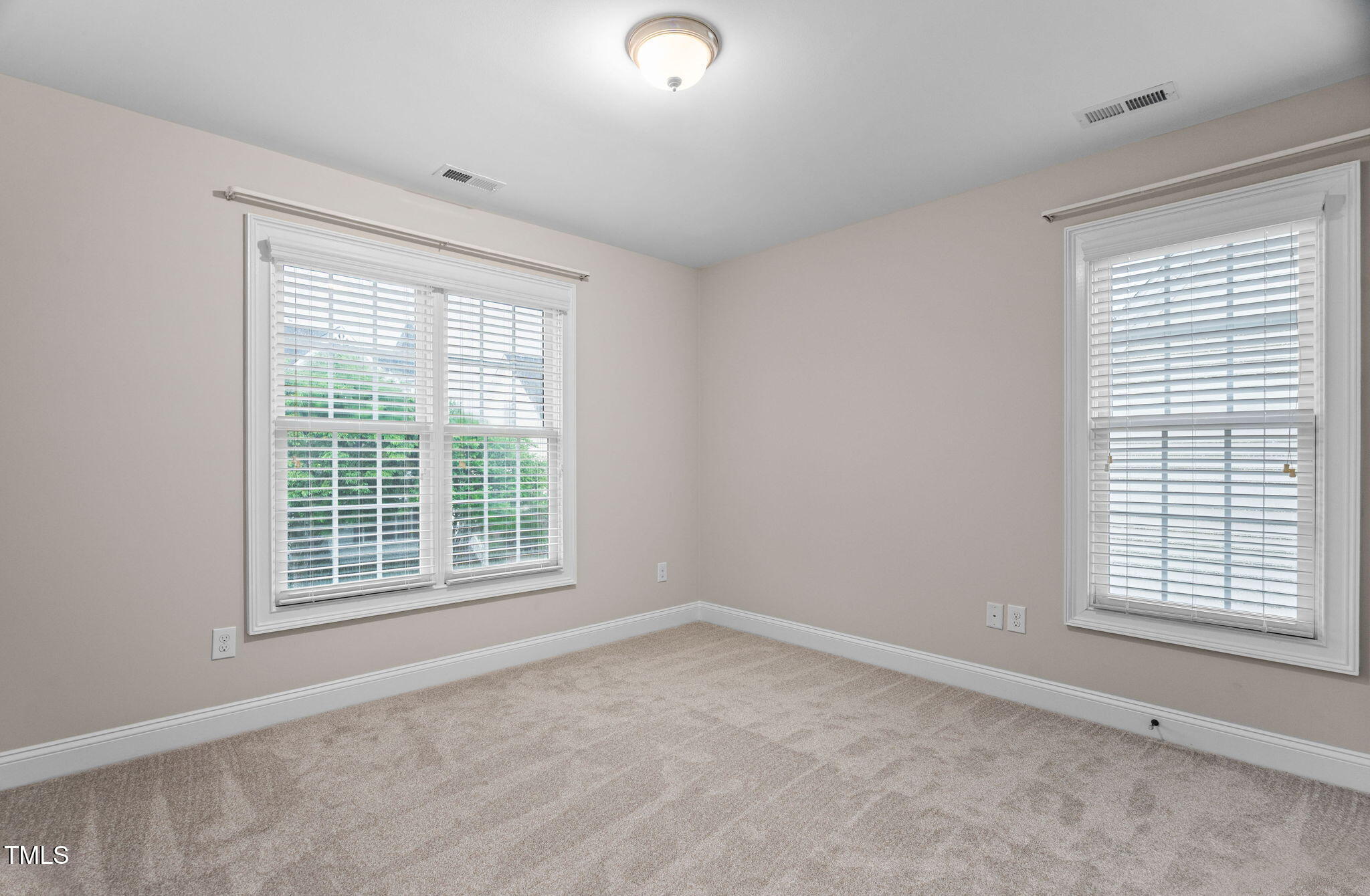 Morrisville, North Carolina 27560, United States, 4 Bedrooms Bedrooms, ,4 BathroomsBathrooms,Residential,Active,130434