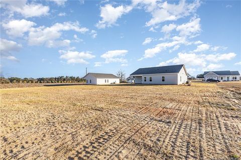 Single Family Residence in Lillington NC 44 Jones Creek Lane 16.jpg