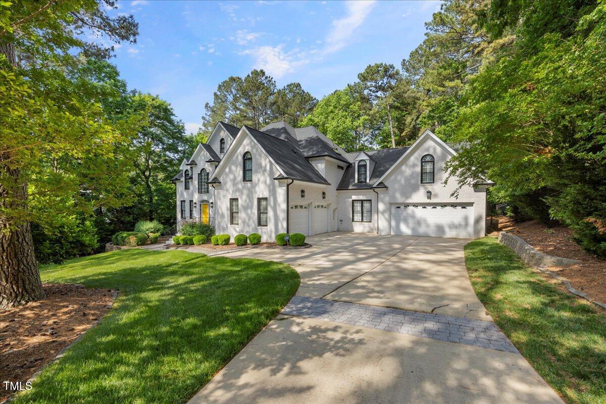 1508 Tradescant Court