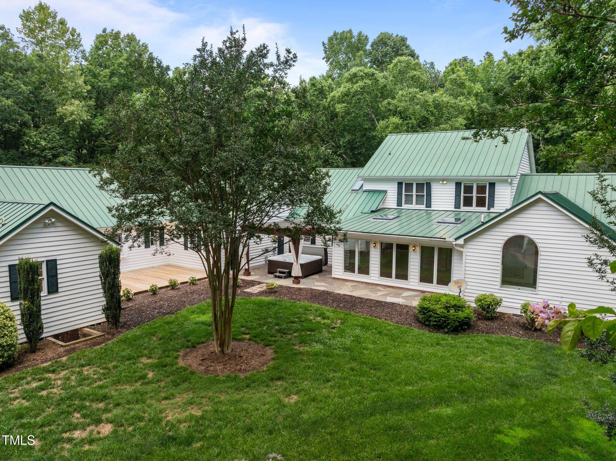 300 Oak Ridge Drive