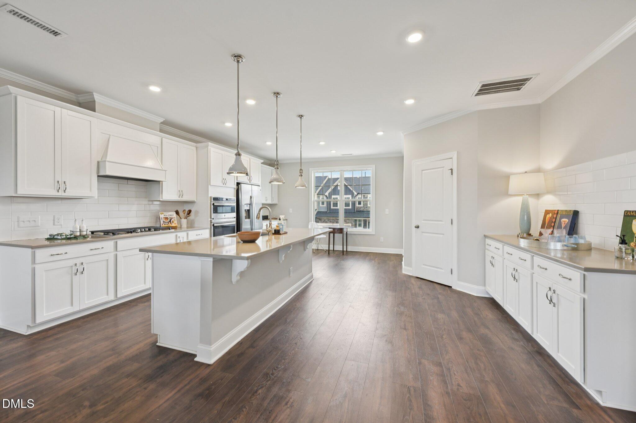 8405 Zinc Autumn Path