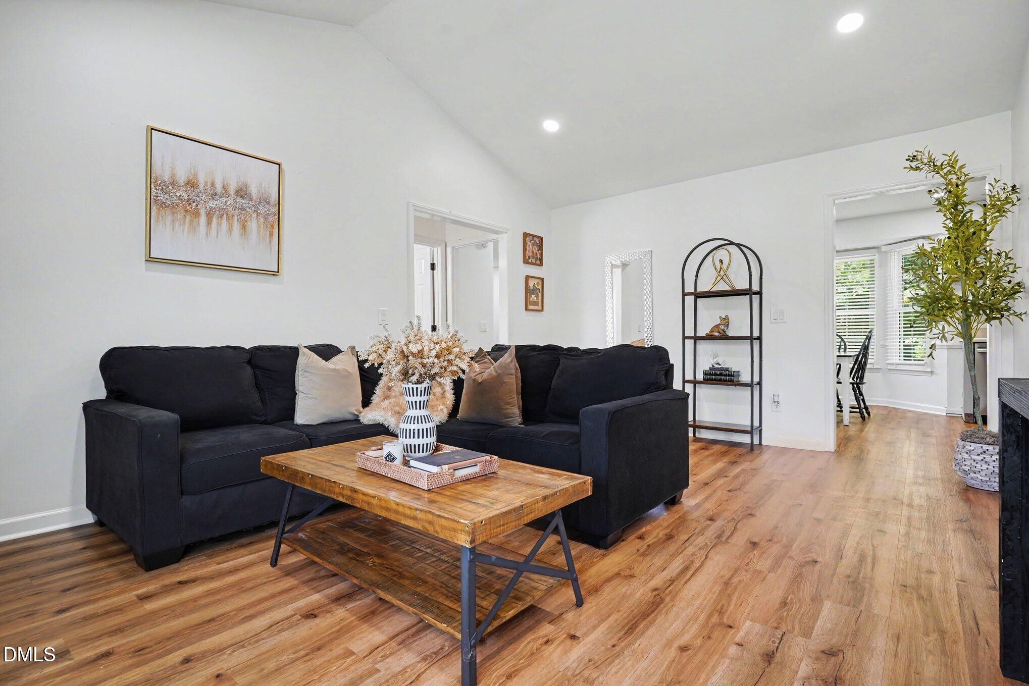1112 Holly Pointe Drive