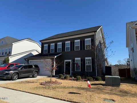 1413 Queen Trigger Drive Fuquay Varina NC 27526