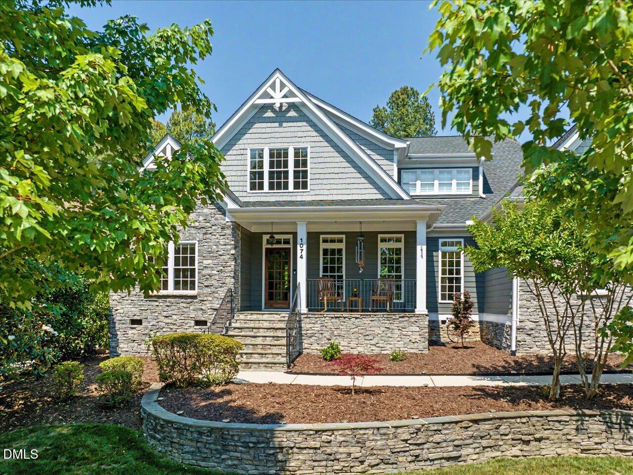1074 Golfers View