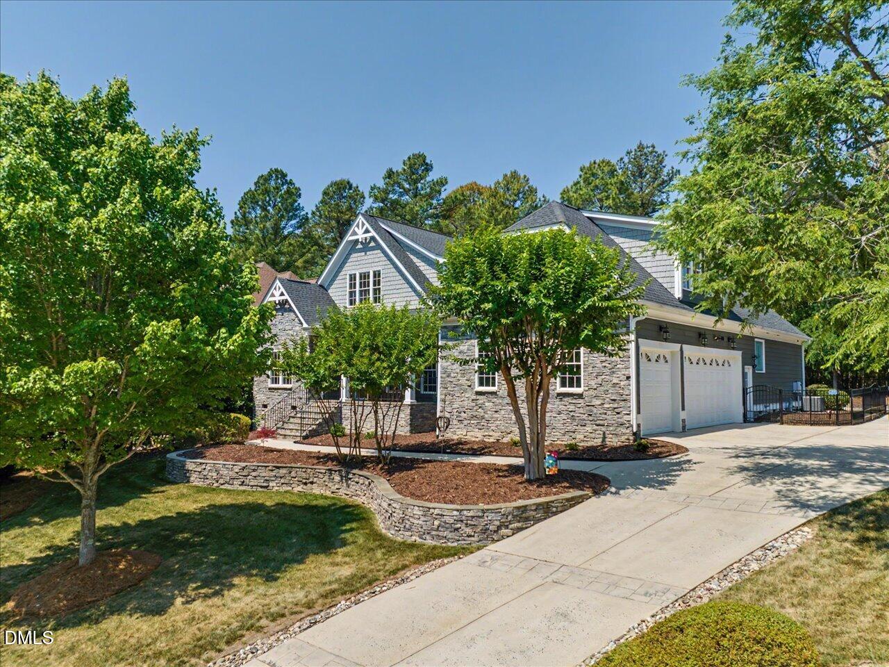 1074 Golfers View
