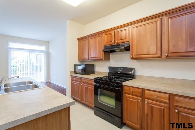 230 Lone Star Way