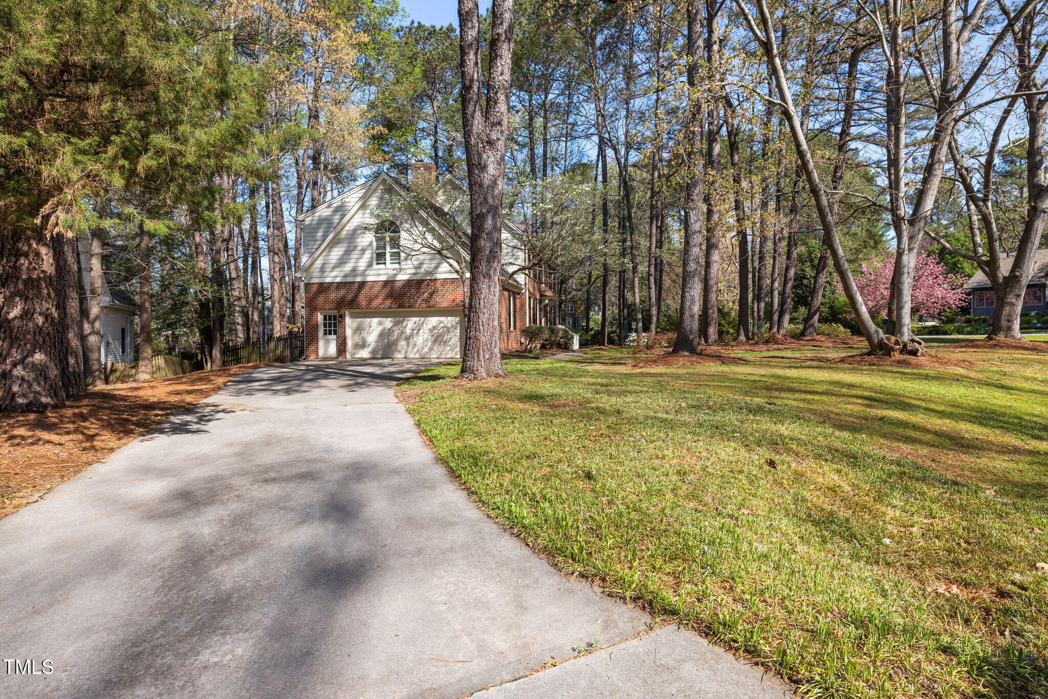 100 Lochberry Lane