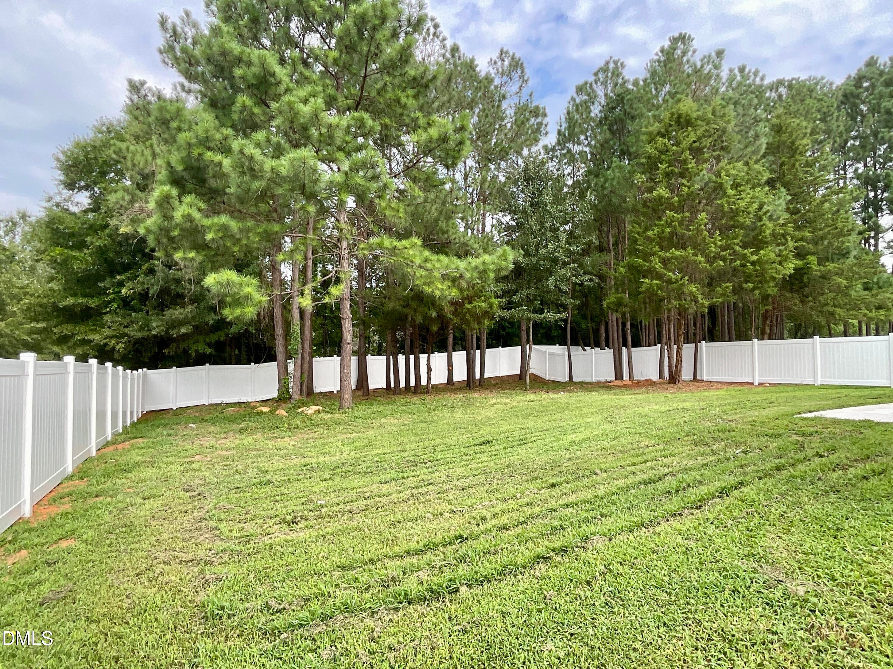 152 S Allen Road