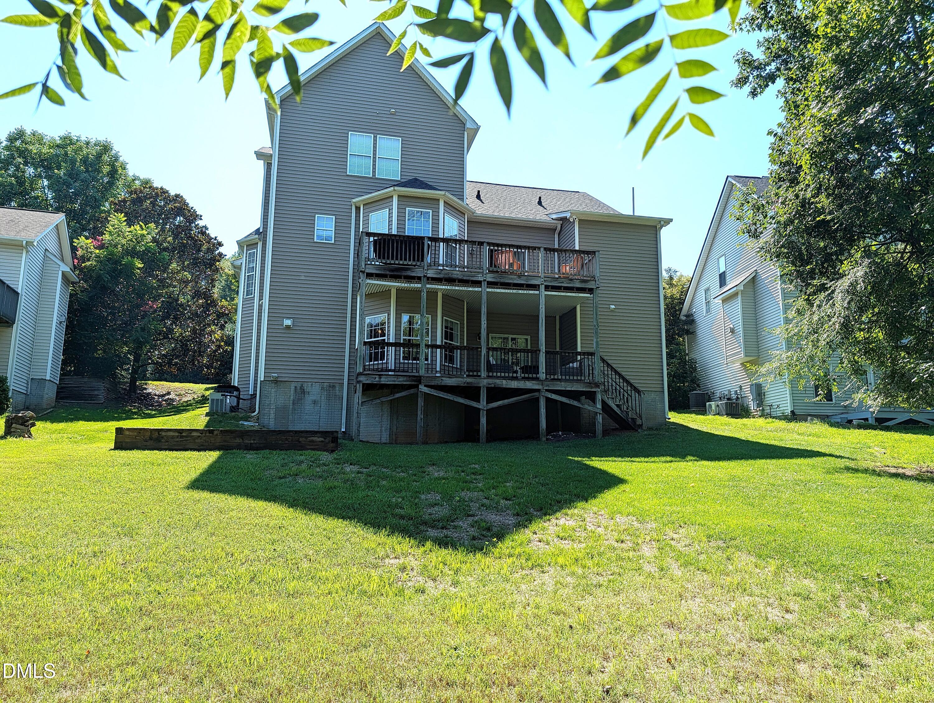 516 Deacon Ridge Street