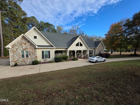 413 Johnson Town Road Zebulon NC 27597