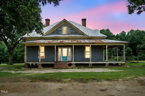 1200 D Morgan Road Benson NC 27504