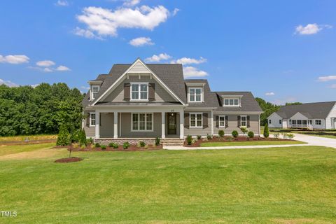 Single Family Residence in Fuquay Varina NC 48 Datton Court.jpg