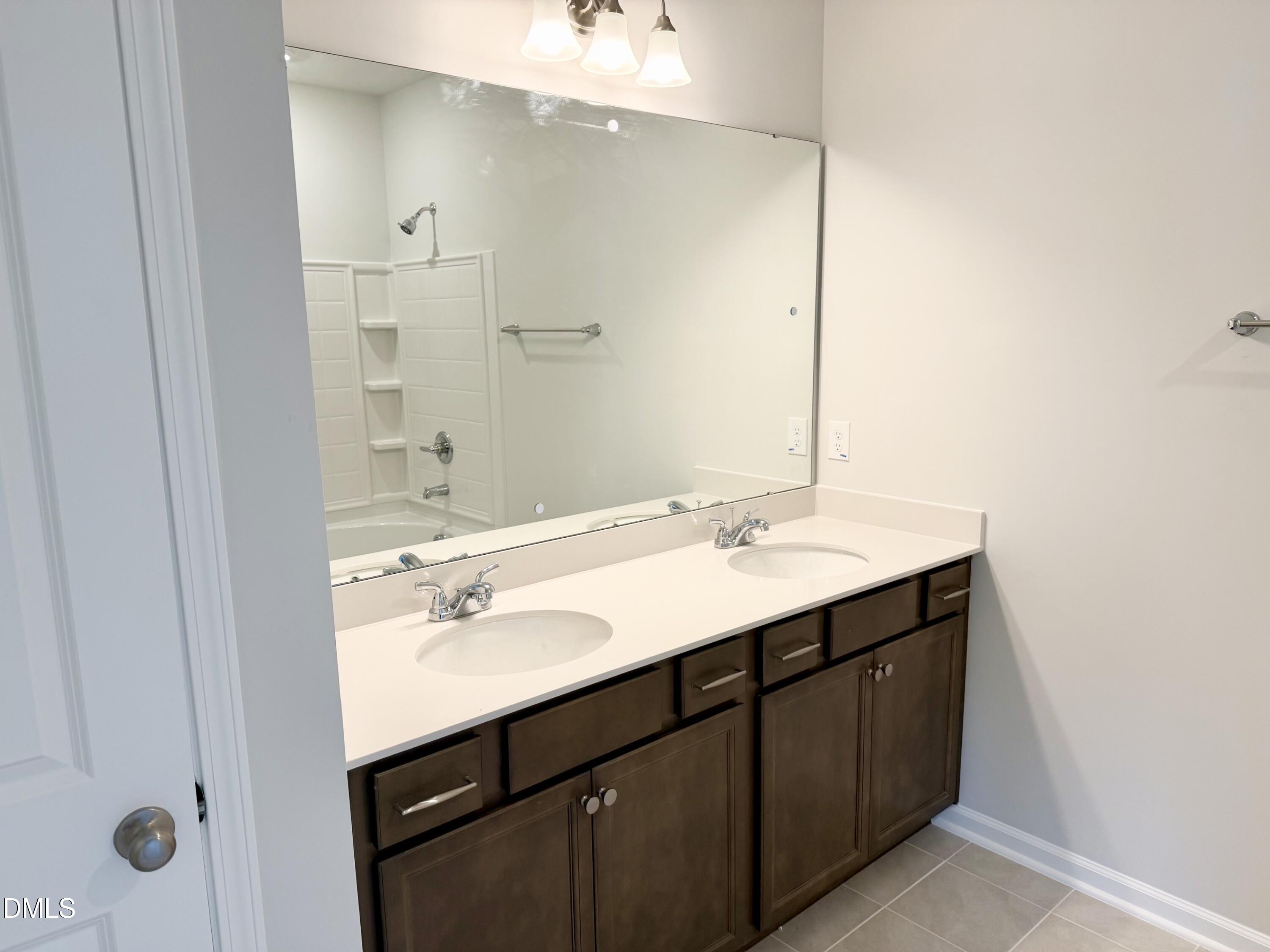 141 Blue Melody Avenue 253