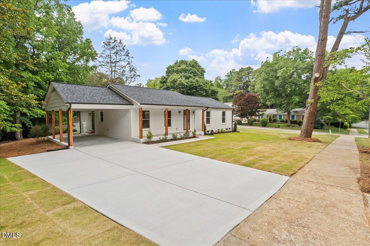 6033 N Hills Drive