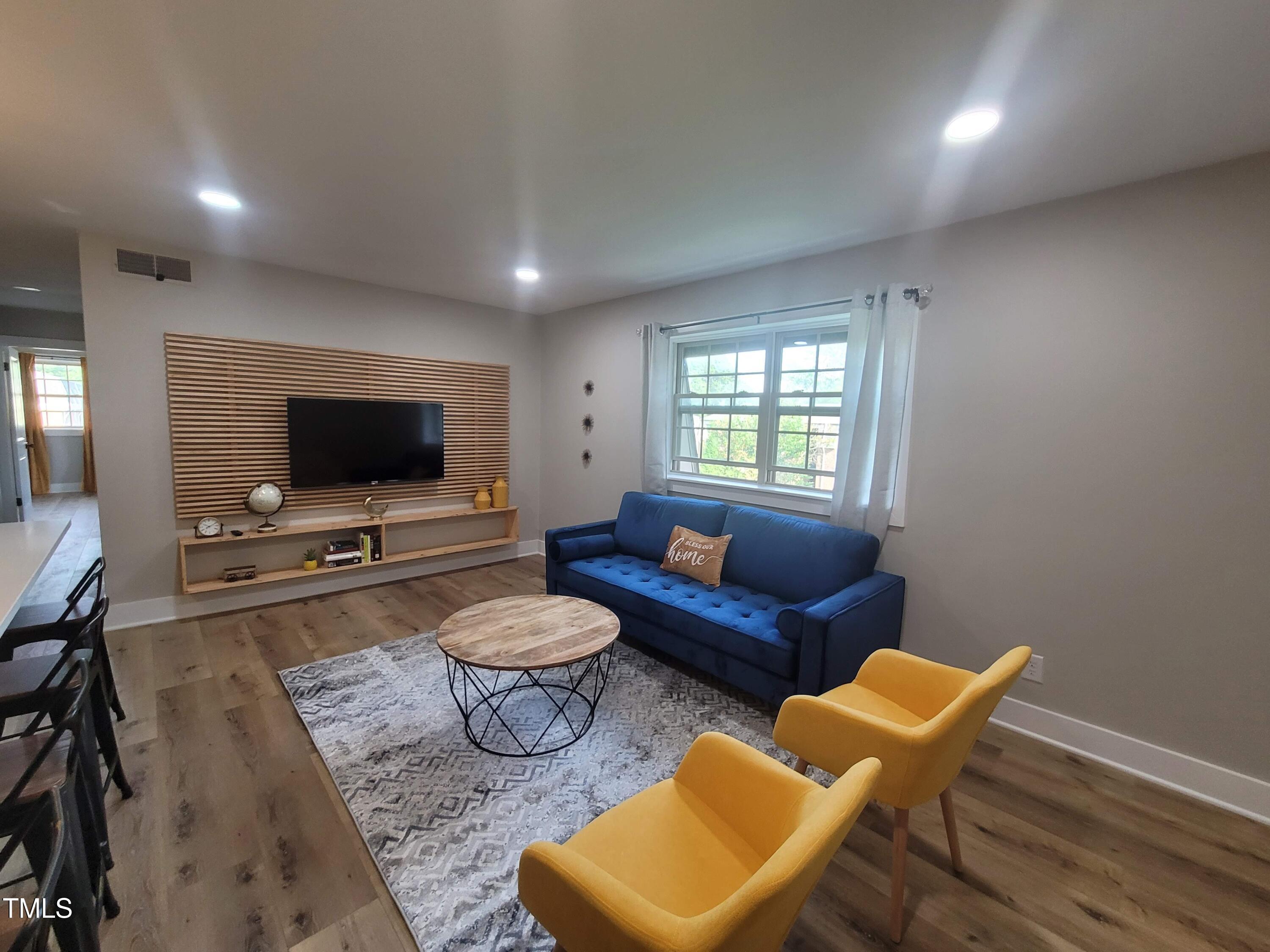 501 Jones Ferry Road Unit 10