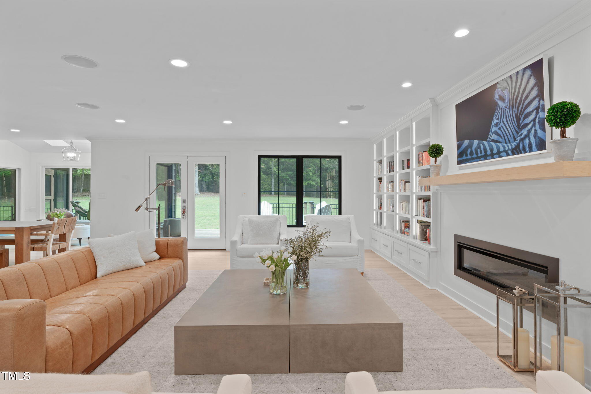 401 Brinkman Court