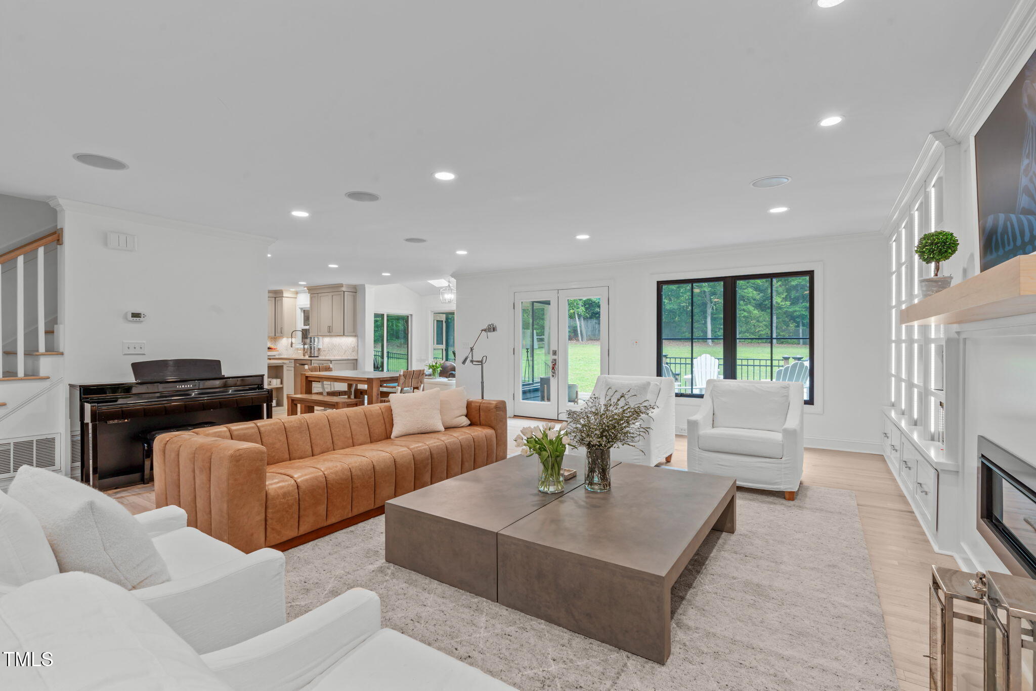 401 Brinkman Court