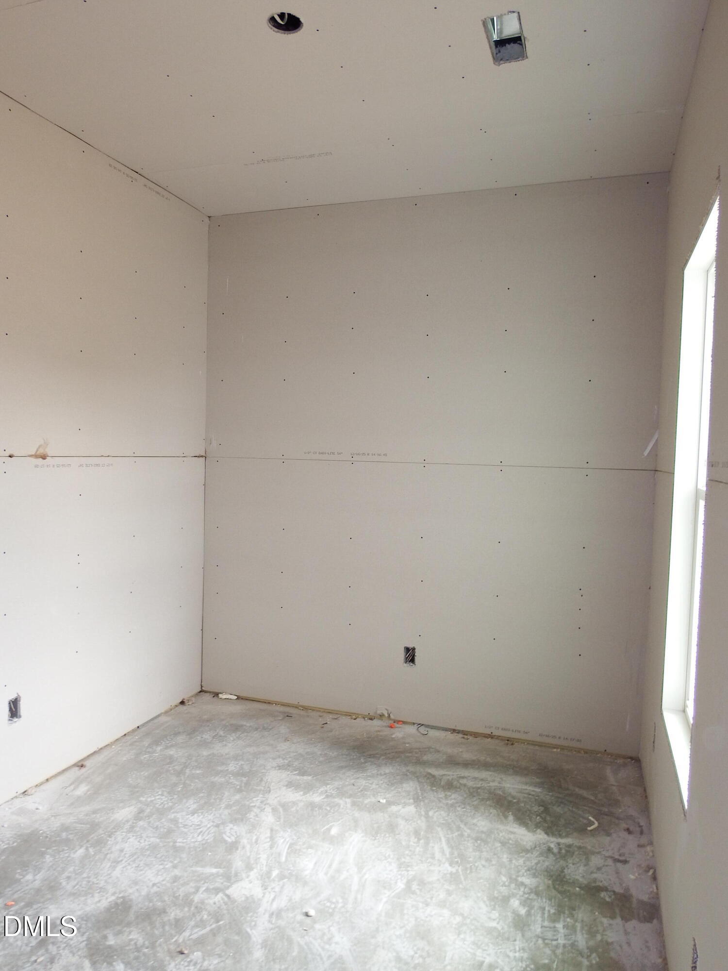 4815 Danastas Avenue (Lot 42)