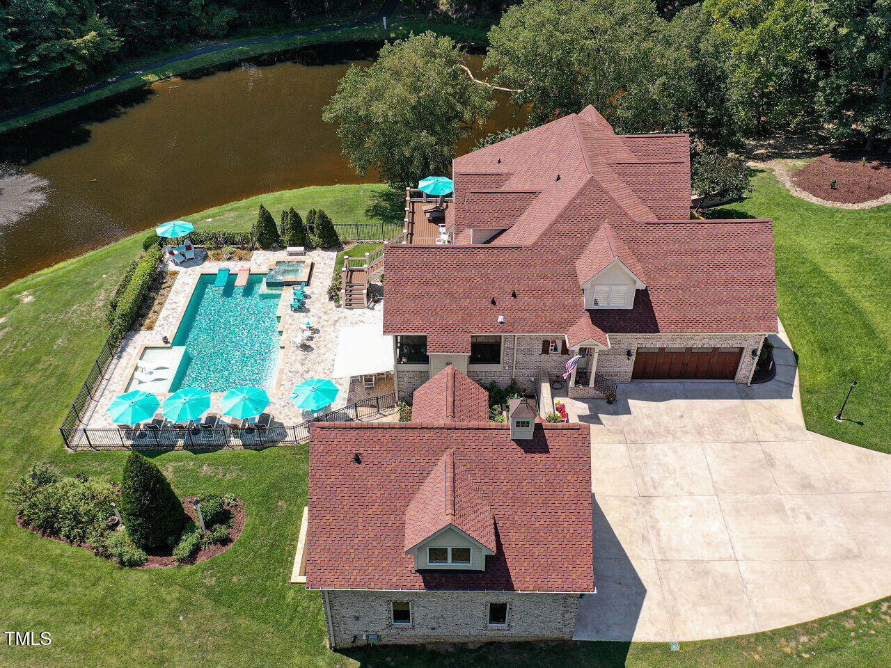 134 Lake Point Drive