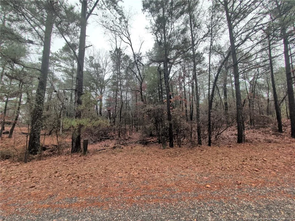 1211 Laurel Circle