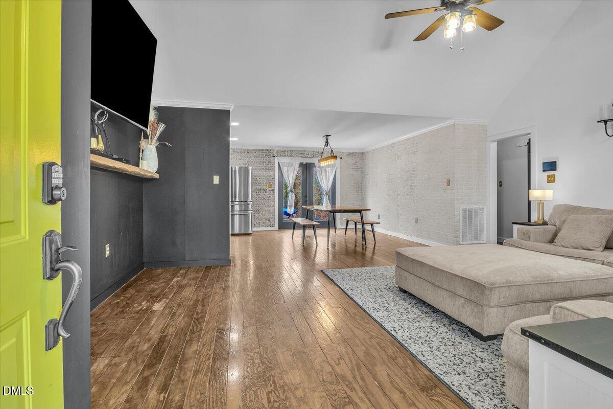 188 Scarlet Oak Drive