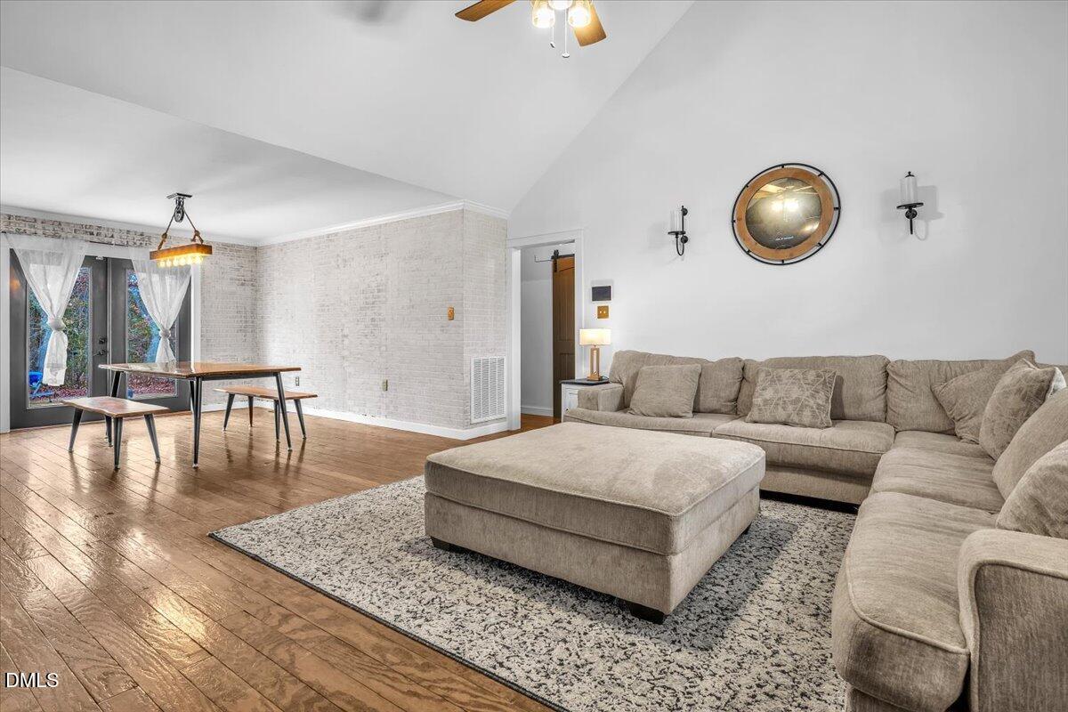 188 Scarlet Oak Drive