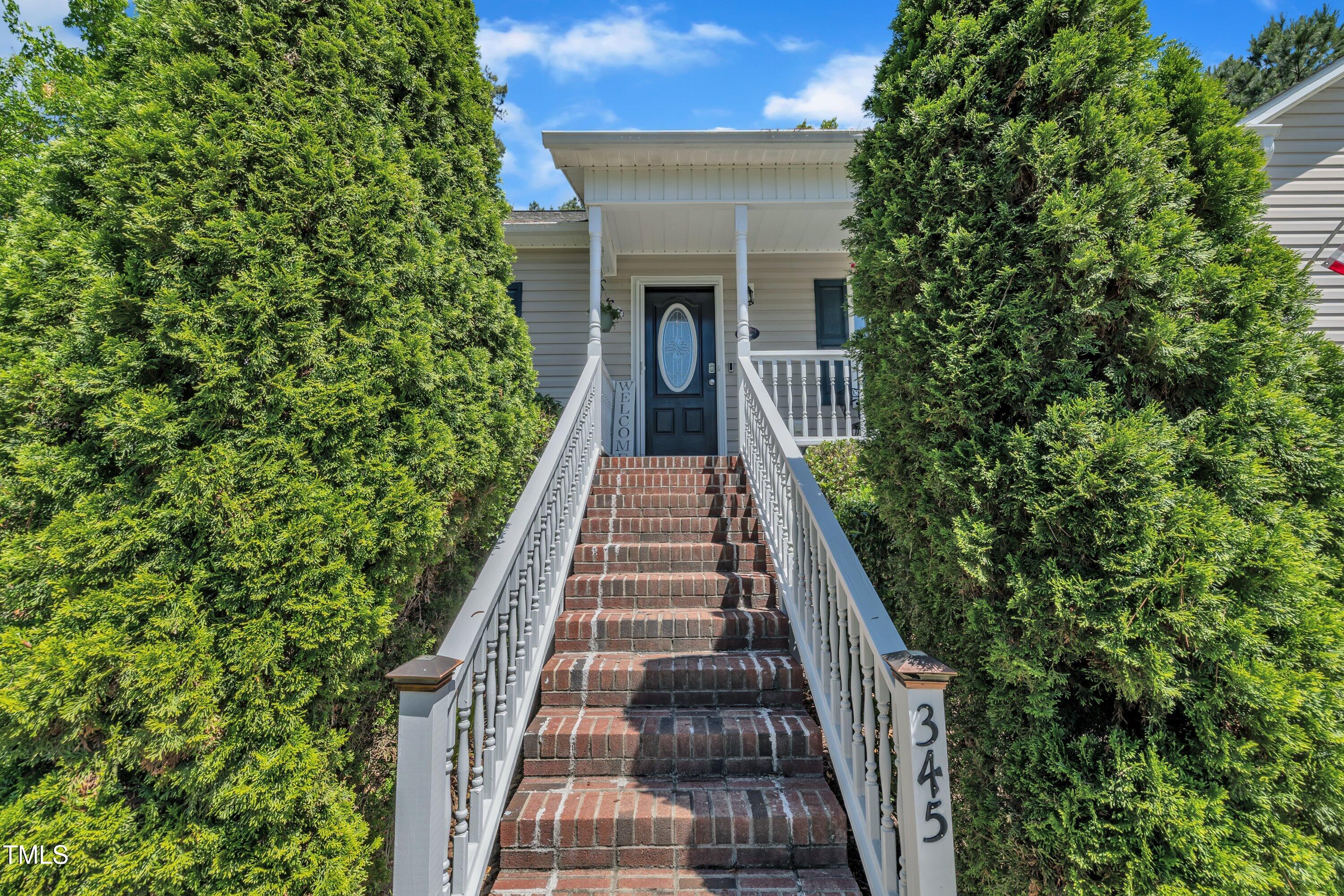 345 Kinsman Court