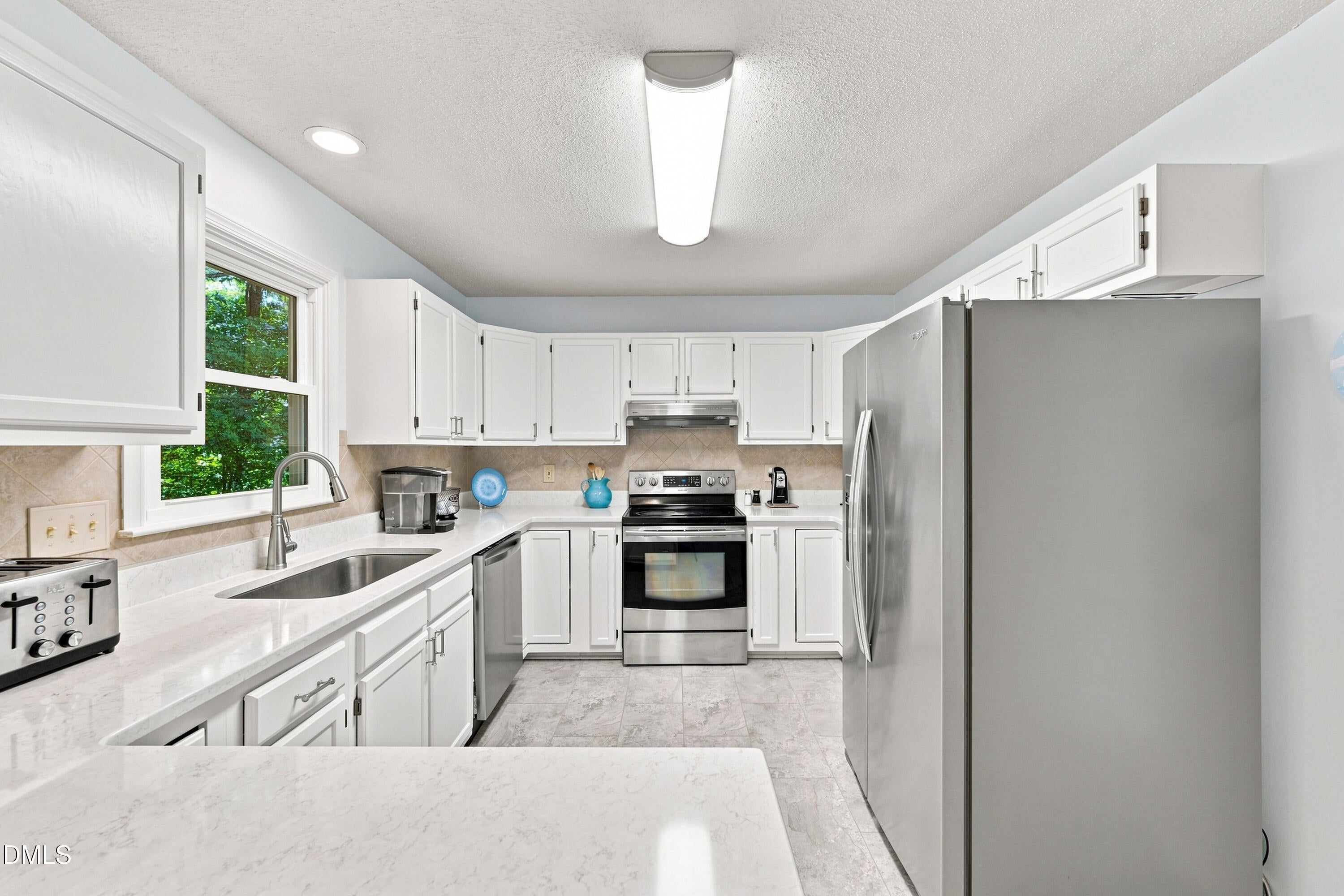 112 Sequoia Court