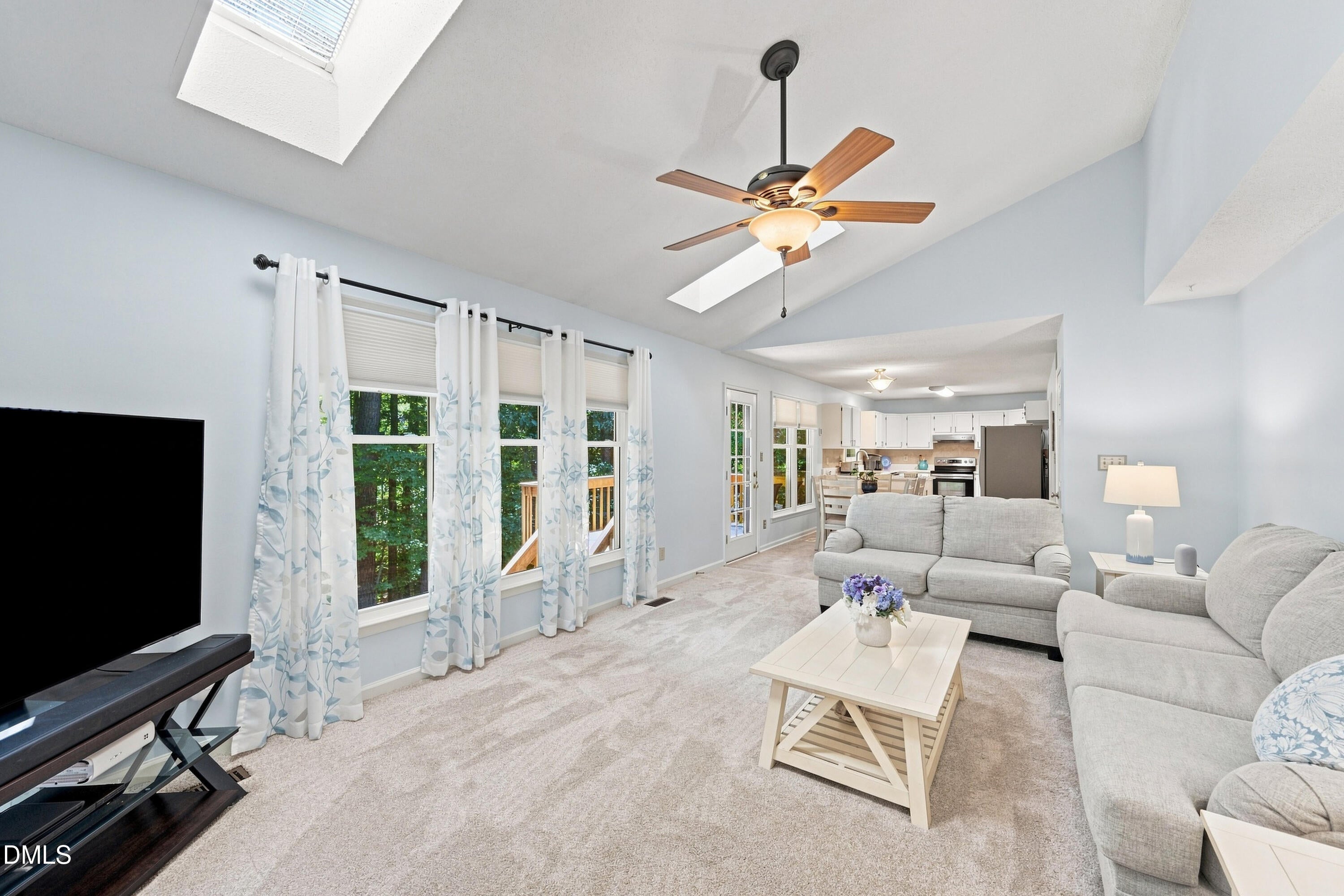112 Sequoia Court