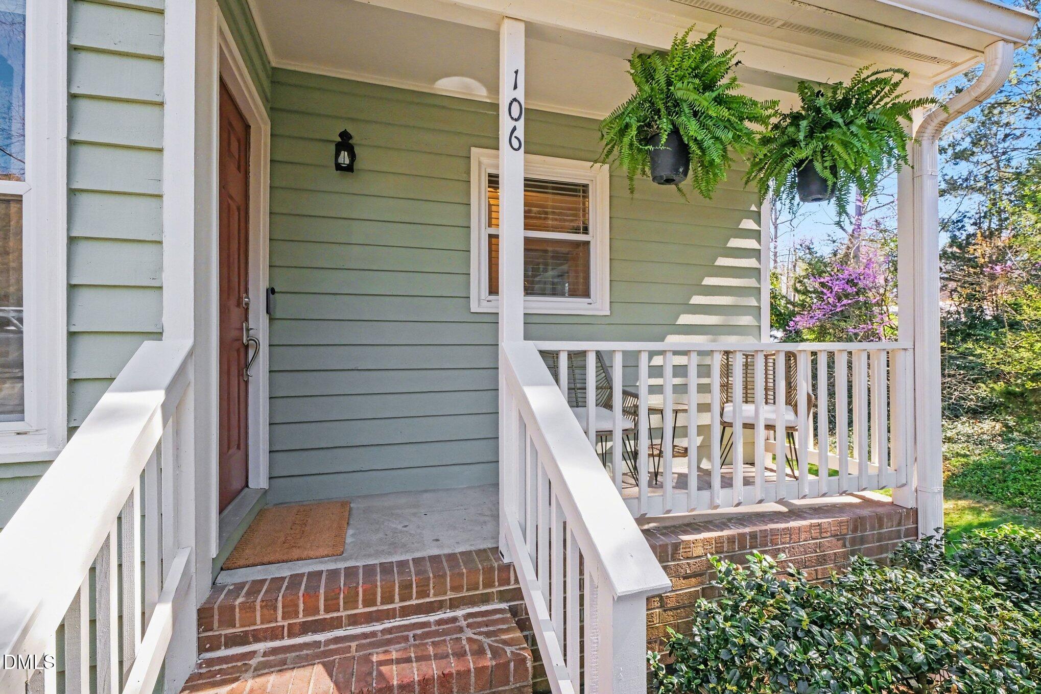 106 Long Shadow Place