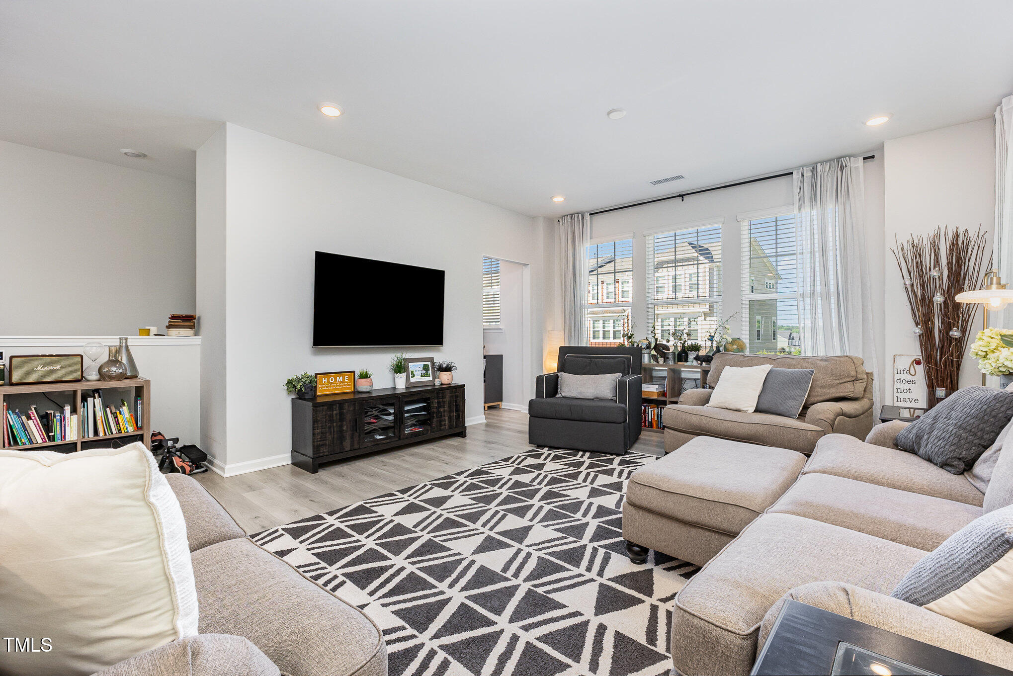 2866 Hunter Woods Drive